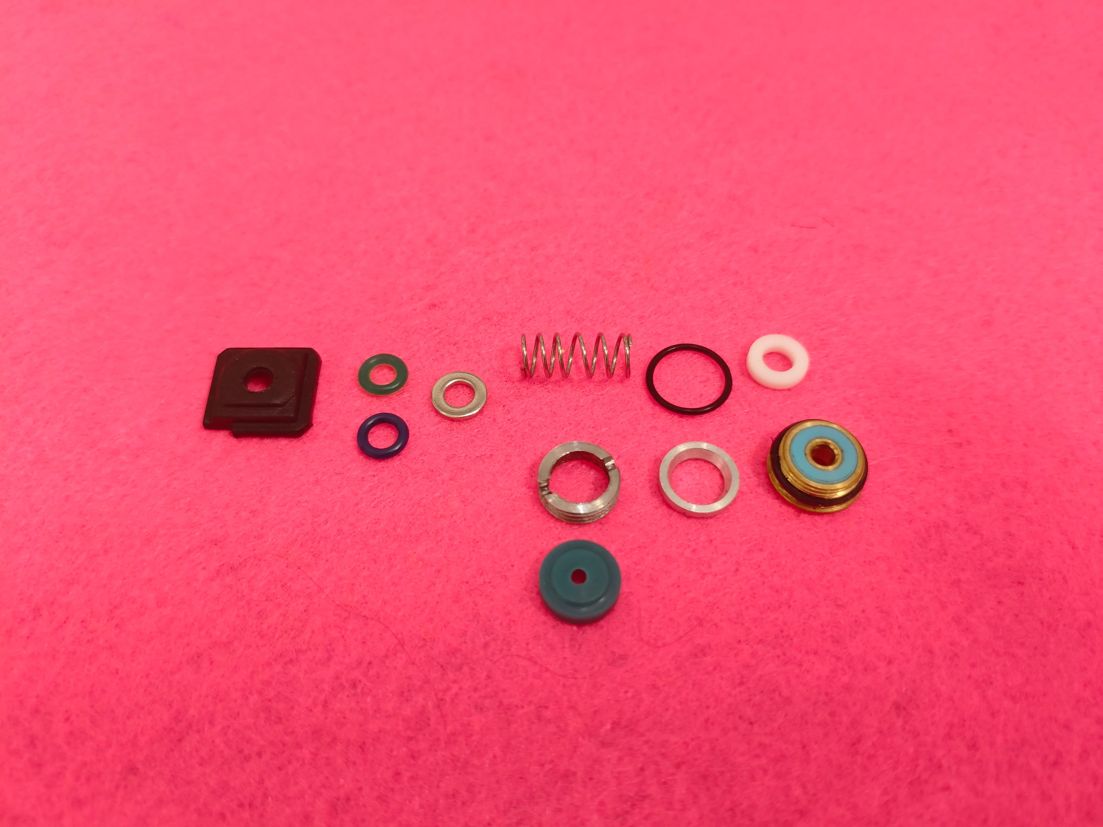 Seal set 733 731 702 703 704 705 706 708 WG RCF