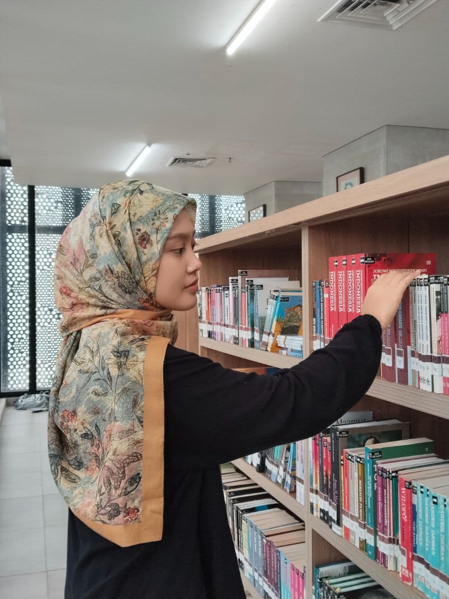 Vandeesa Serenade Flora Scarves Hijab