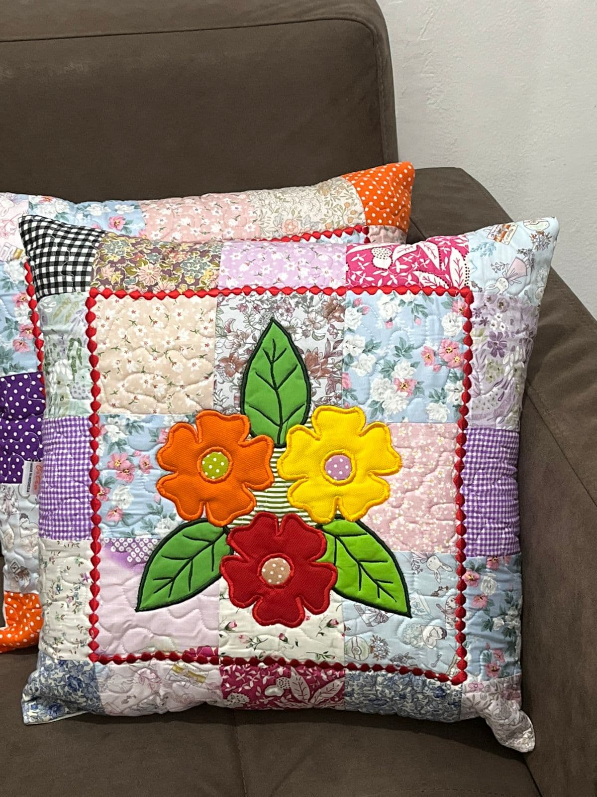 Sarung Bantal Perca
