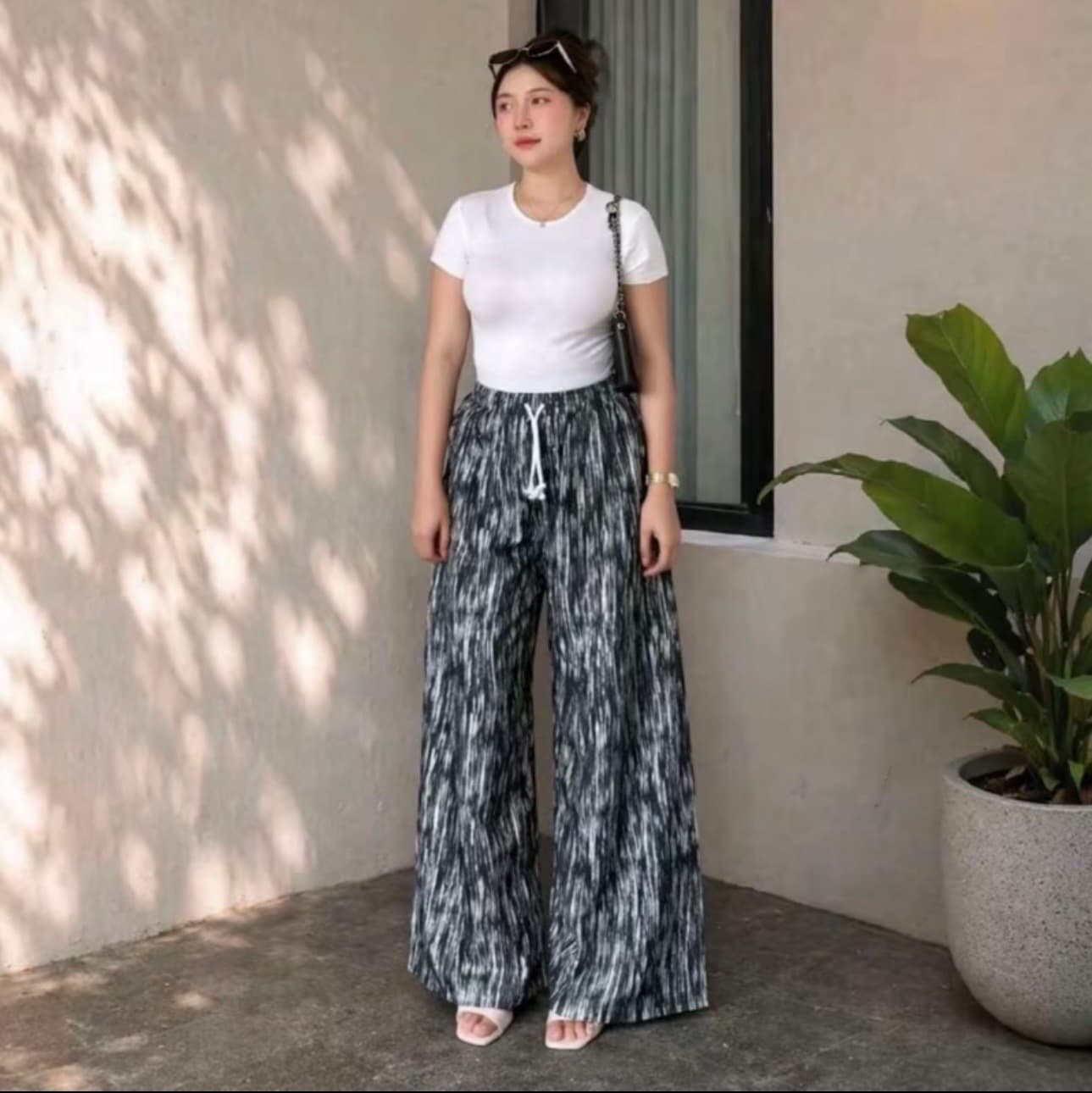 Moka Celana Kulot Casual Pants Motif Abstrak